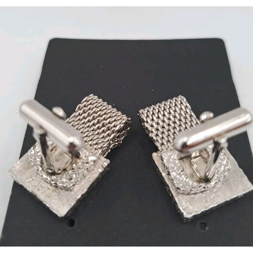 Vintage SWANK Silver Tone Mesh Wrap Cufflinks